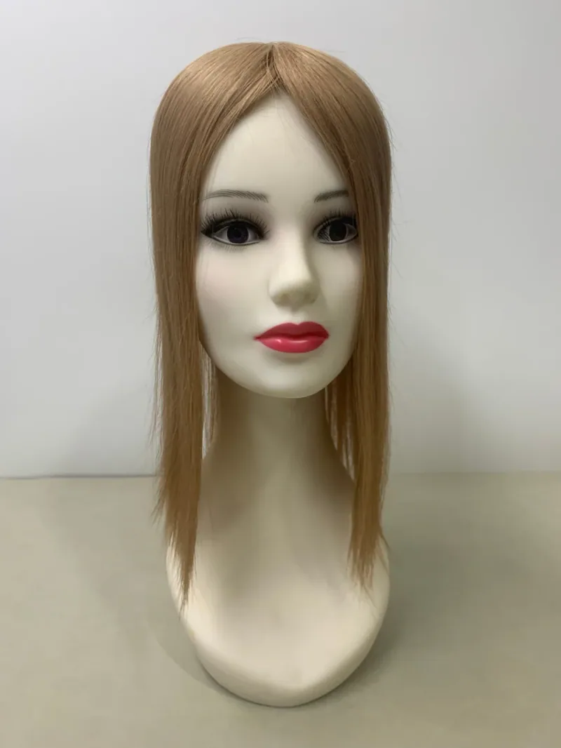 #8 hair topper — front view on a mannequin